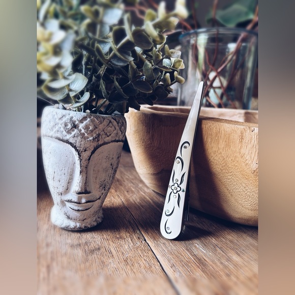 Hair Clip Enamel Base & Iridescent Stones - Picture 6 of 13